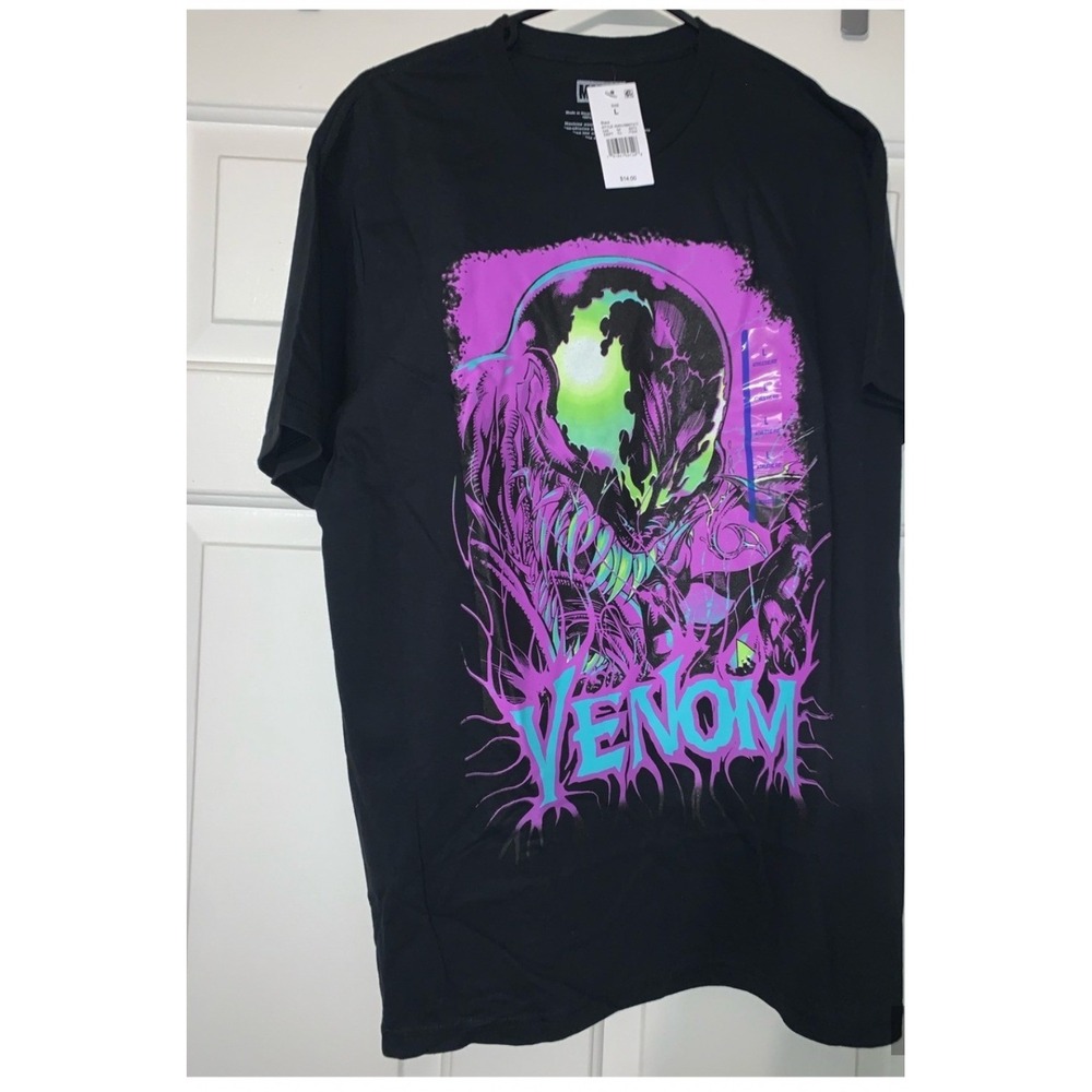 Marvel Venom Mens Black T-Shirt Neon Purple Green Graphic Athletic Fit Large NWT